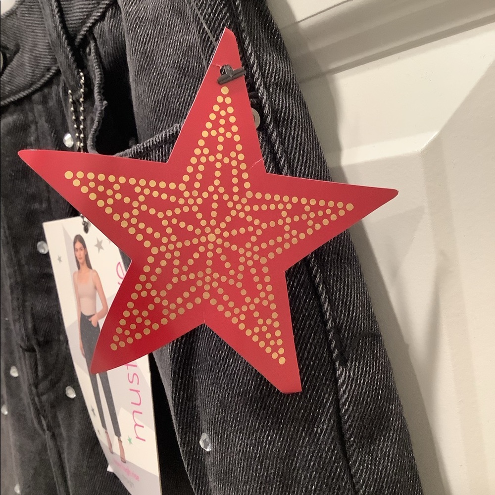 Juniors Straight Super High Rise Buttonfly Jeans With Rhinestones, Size 7 - Picture 2 of 13